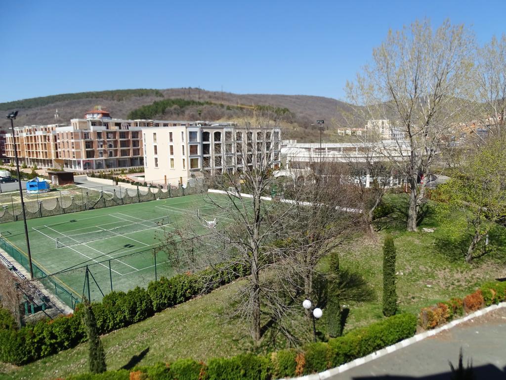 Elenite Private Apartments 엘레니테 외부 사진